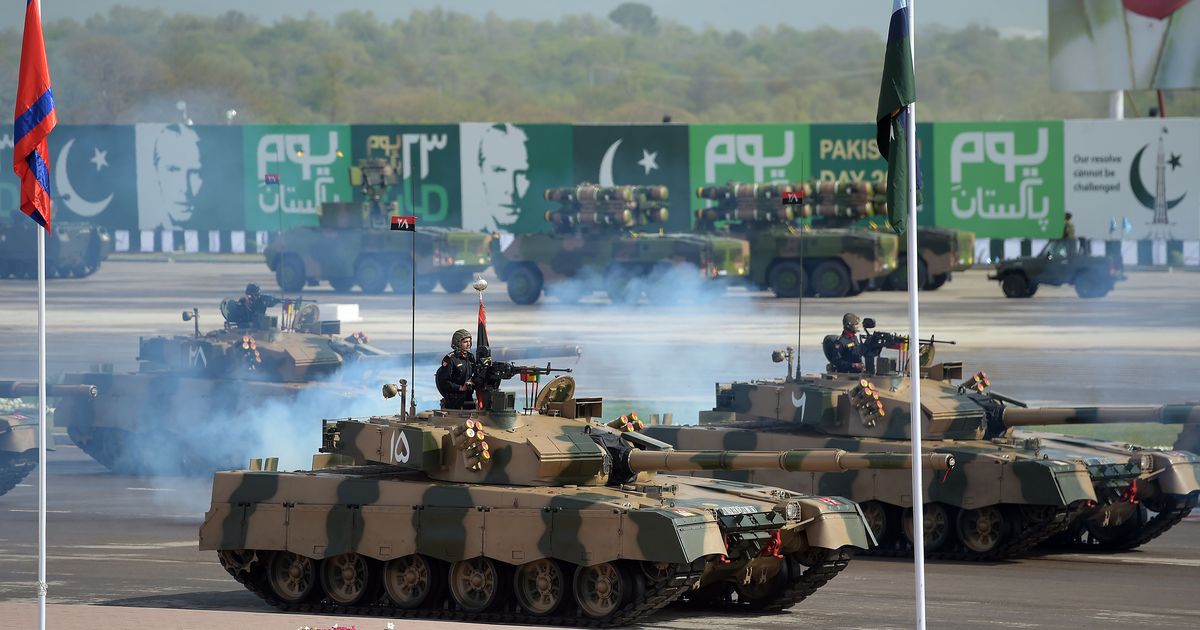 India accumulates weapons; Pak believes in expertise and quality